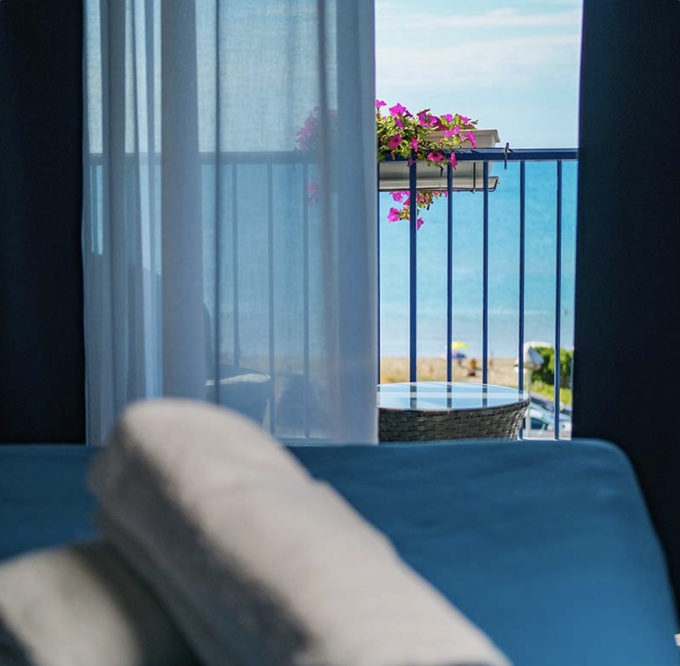 Camera vista mare